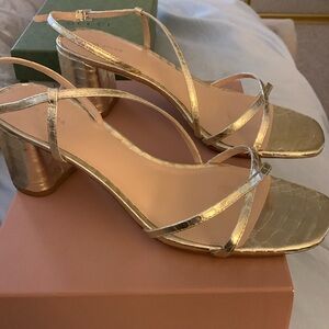 Via spiga gold leather sandals